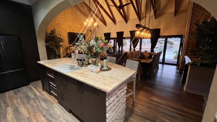 3 Bedroom Property for Sale in Marina Martinique Eastern Cape
